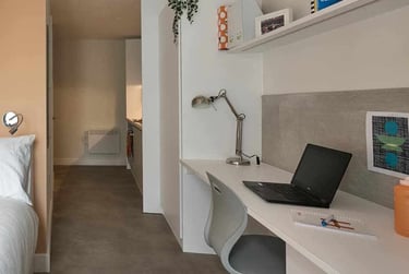 Gold Studio at View Studios, 11-13 Spa Road, Bermondsey, London, SE163SA - Image 3