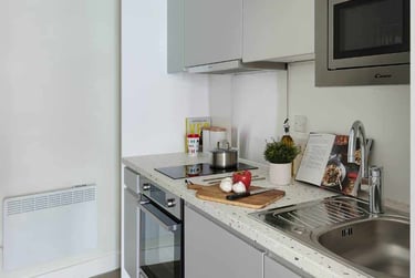 Gold Studio at View Studios, 11-13 Spa Road, Bermondsey, London, SE163SA - Image 5