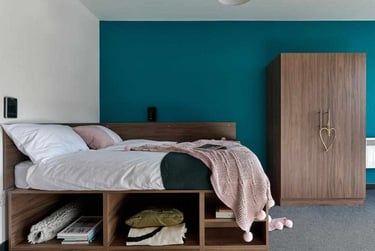 Platinum Studio - Image 1