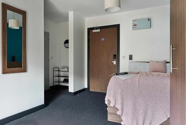 Platinum Studio - Image 3