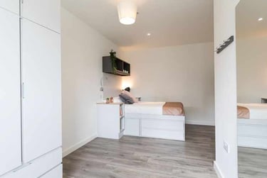 Platinum Shared House at The Cam Foundry, 315 Mill Road, City Centre, Cambridge, CB13DL - Image 1