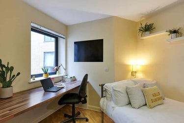 Studio at The Hub, 21-25 South Lambeth Road, Vauxhall, London, SW81SU - Image 2