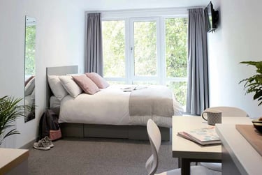 Silver Studio Premium at Lace Market Studios, 7 Belward Street, City Centre, Nottingham, NG11LB - Image 1