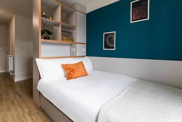 Silver Studio at Stoneworks, 1A Gladstone Place, City Centre, Brighton, BN23DL - Image 2