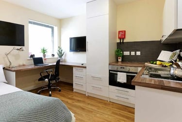 Premium Studio - Image 3