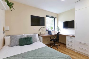 Premium Studio - Image 1