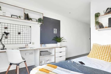 Platinum En-suite - Image 1