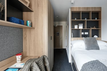 Deluxe En-suite - Image 1