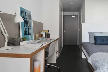 Standard En-suite - Image 2