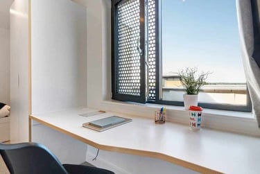 Platinum En-suite at 27 Magdalen Street, 27 Magdalen Street, New Town, Colchester, CO12ZT - Image 3