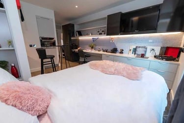 Platinum Plus Studio at Glasgow West End, Kelvinhaugh Street, City Centre, Glasgow, G38PX - Image 3