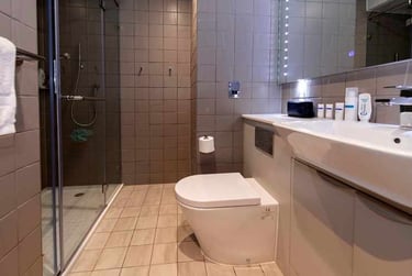 Platinum Plus Studio at Glasgow West End, Kelvinhaugh Street, City Centre, Glasgow, G38PX - Image 5