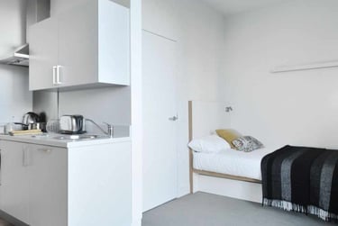 Standard Studio - Image 4