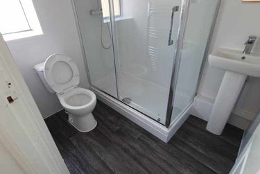 1 bed flat, 2, 18, Cathays, Cardiff, CF244BZ - Image 3