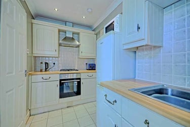 2 bed house, Wavertree, Liverpool, L154JQ - Image 5
