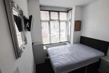 6 bed house, Hubert Road, Selly Park, Birmingham, B296ET - Image 8