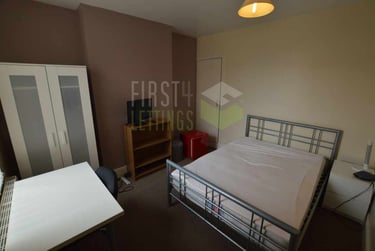 3 bed house, Knighton Fields Road East, Knighton, Leicester, LE26DQ - Image 5