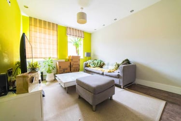 1 bed flat, Roath, Plasnewydd, Cardiff, CF243EQ - Image 1