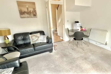 4 bed house, Roe Drive, Earlham, Norwich, NR58BT - Image 2