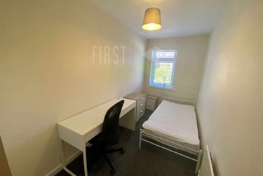 3 bed house, Wordsworth Road, Knighton, Leicester, LE26ED - Image 4