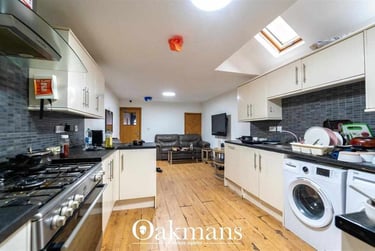 6 bed house, Heeley Road, Selly Park, Birmingham, B296EL - Image 5