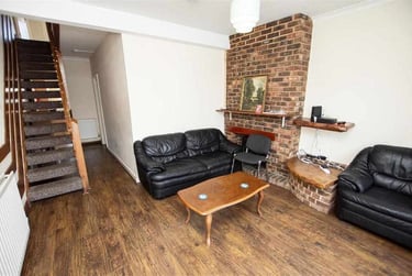 4 bed house, Heeley Road, Selly Park, Birmingham, B296EN - Image 2