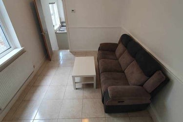 2 bed flat, 1, 20, Cathays, Cardiff, CF244QQ - Image 7