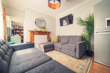 5 bed house, Cathays, Cardiff, CF244QN - Image 4