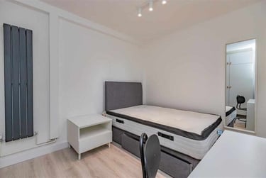 2 bed house, Gibbins Road, Selly Park, Birmingham, B296PQ - Image 5