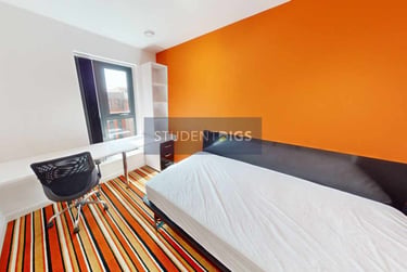 4 bed flat, London Road, Highfields, Leicester, LE20BL - Image 1