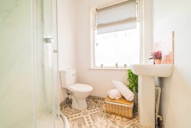 3 bed house, Canton, Cardiff, CF118BZ - Image 11