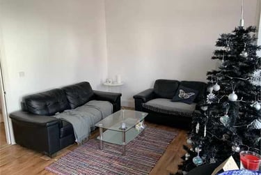 2 bed house, Uplands Crescent, Uplands, Swansea, SA20NX - Image 2