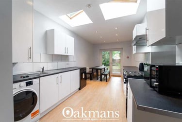 7 bed house, Tiverton Road, Selly Park, Birmingham, B296BY - Image 3