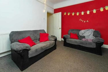 4 bed house, Umberslade Road, Selly Park, Birmingham, B297RZ - Image 1