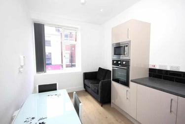 1 bed flat, Lune Street, City Centre, Preston, PR12NN - Image 1