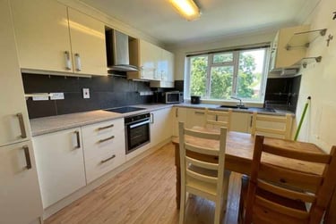 2 bed house, Wilberforce Road, Clover Hill, Norwich, NR58NQ - Image 2