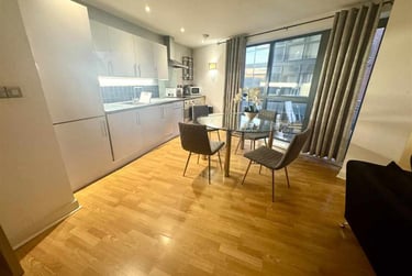 2 bed flat, Cavendish Street, Devonshire Green, Sheffield, S37SJ - Image 1