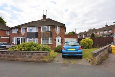 2 bed house, Frederick Road, Selly Oak, Birmingham, B296NX - Image 1