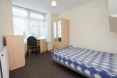 6 bed house, Hubert Road, Selly Park, Birmingham, B296EP - Image 6