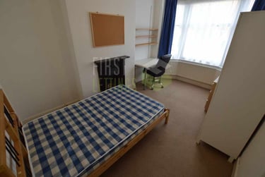 4 bed house, Thurlow Road, Clarendon Park, Leicester, LE21YE - Image 5