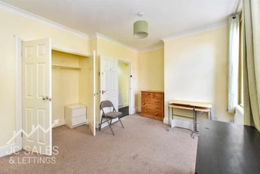 4 bed house, Kirkstall Road, Sharrowvale, Sheffield, S118XJ - Image 11