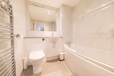 2 bed flat, Cardiff Bay, City Centre, Cardiff, CF104DA - Image 9