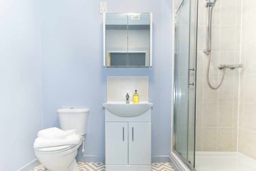 2 bed flat, York Road, Highfields, Leicester, LE15TS - Image 3