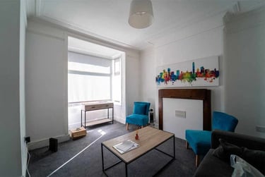 2 bed house, Oak Tree Lane, Selly Oak, Birmingham, B296HX - Image 2