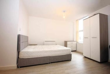 1 bed studio, 16 Cross Street, City Centre, Preston, PR13LT - Image 3