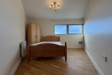 2 bed flat, City Centre, Cardiff, CF102FJ - Image 5