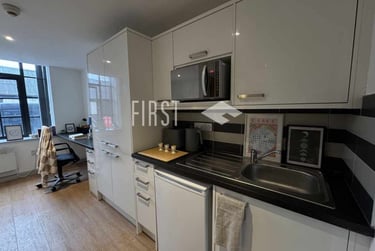 1 bed studio, Percy Road, Aylestone Park, Leicester, LE28FP - Image 3
