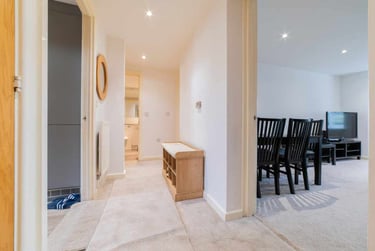 2 bed flat, Cardiff Bay, City Centre, Cardiff, CF104DA - Image 6