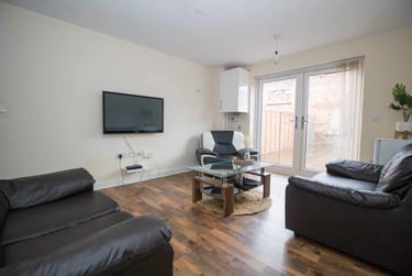 4 bed house, Blue Fox Close, City Centre, Leicester, LE30EE - Image 14