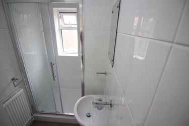 6 bed house, Cathays, Cardiff, CF244JE - Image 13